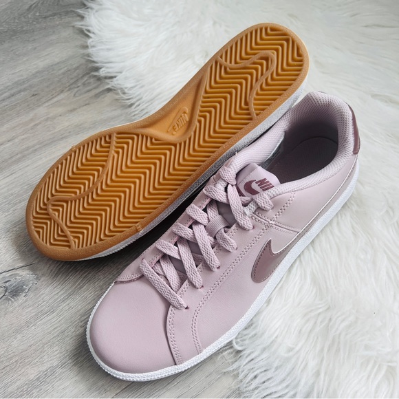 NWT Nike Court Royale Women’s Shoes - Picture 3 of 8